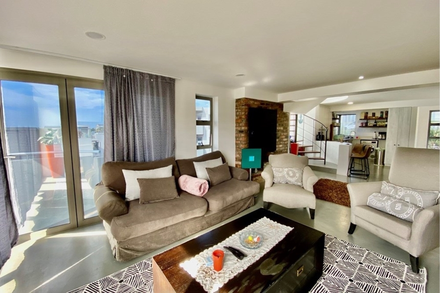 To Let 2 Bedroom Property for Rent in Island View Western Cape